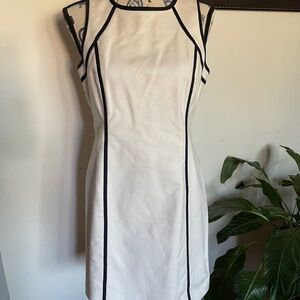 Michael Kors Collection Sheath Dress with Black Trim - Size 8P
